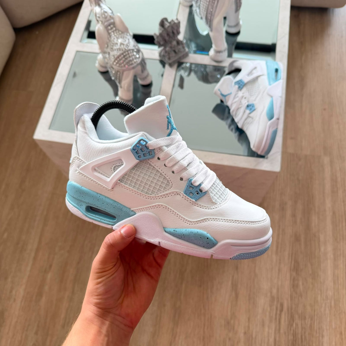 Jordan 4 Retro Blanco/Azul Cielo