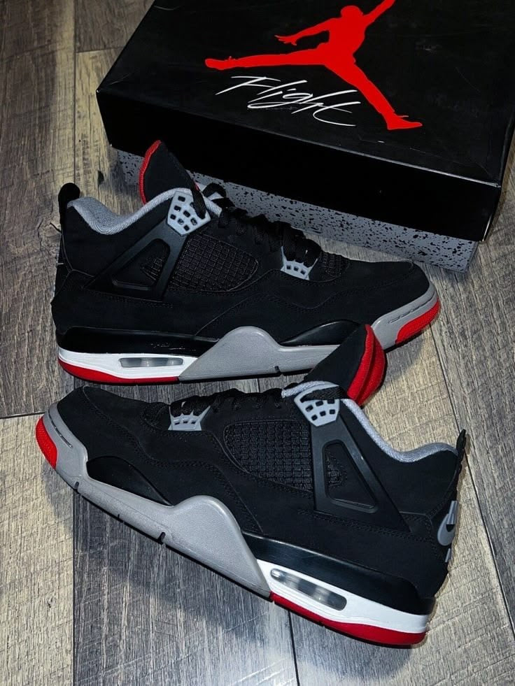 Jordan 4 Retro