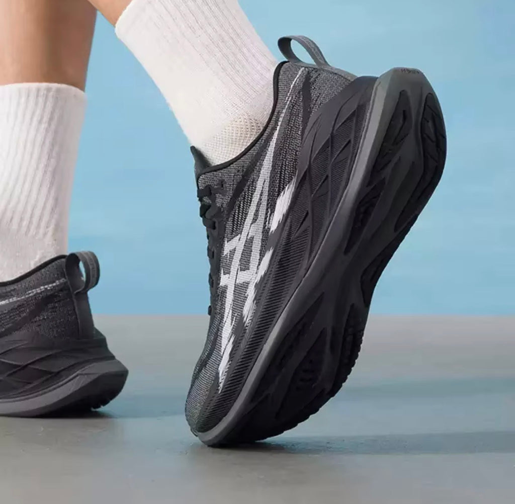 ASICS Superblast 2